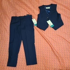 NWT- H&M Boys Blue Suit Vest and Pants Size 4-5 yrs